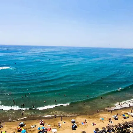 Apartamento Skol 715. Spectacular Corner Duplex In