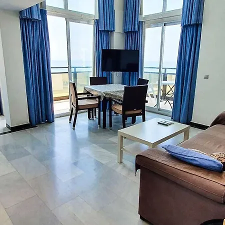 Skol 715. Spectacular Corner Duplex In Apartment Marbella