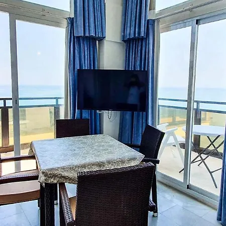 Apartment Skol 715. Spectacular Corner Duplex In *
