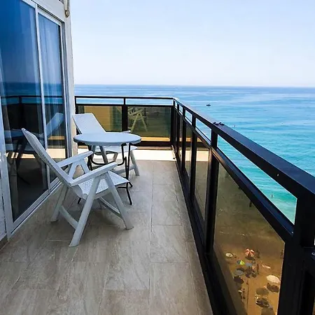 公寓 Skol 715. Spectacular Corner Duplex In