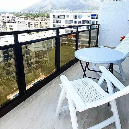 Skol 715. Spectacular Corner Duplex In Apartment Marbella