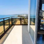 Skol 715. Spectacular Corner Duplex In